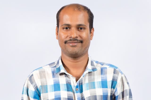 Dr. Gopakumar G